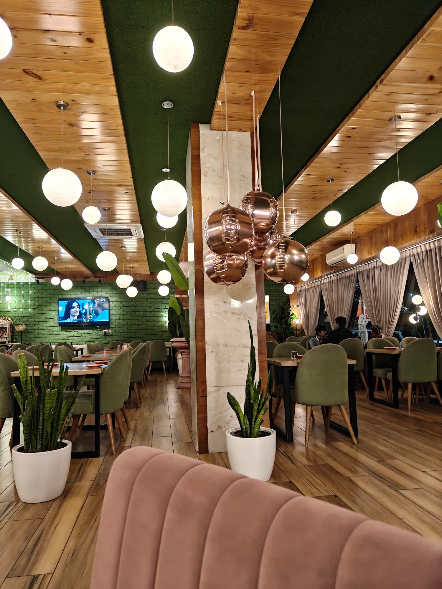 Wee Café dining hall with globe lights